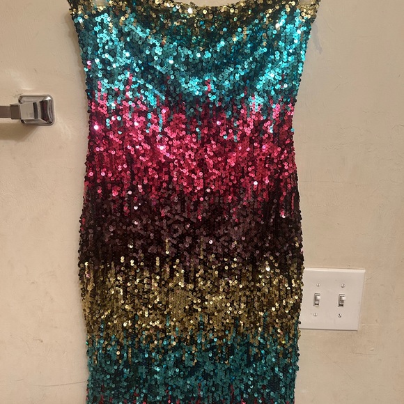 Rainbow sequins strapless dress large - Picture 5 of 8